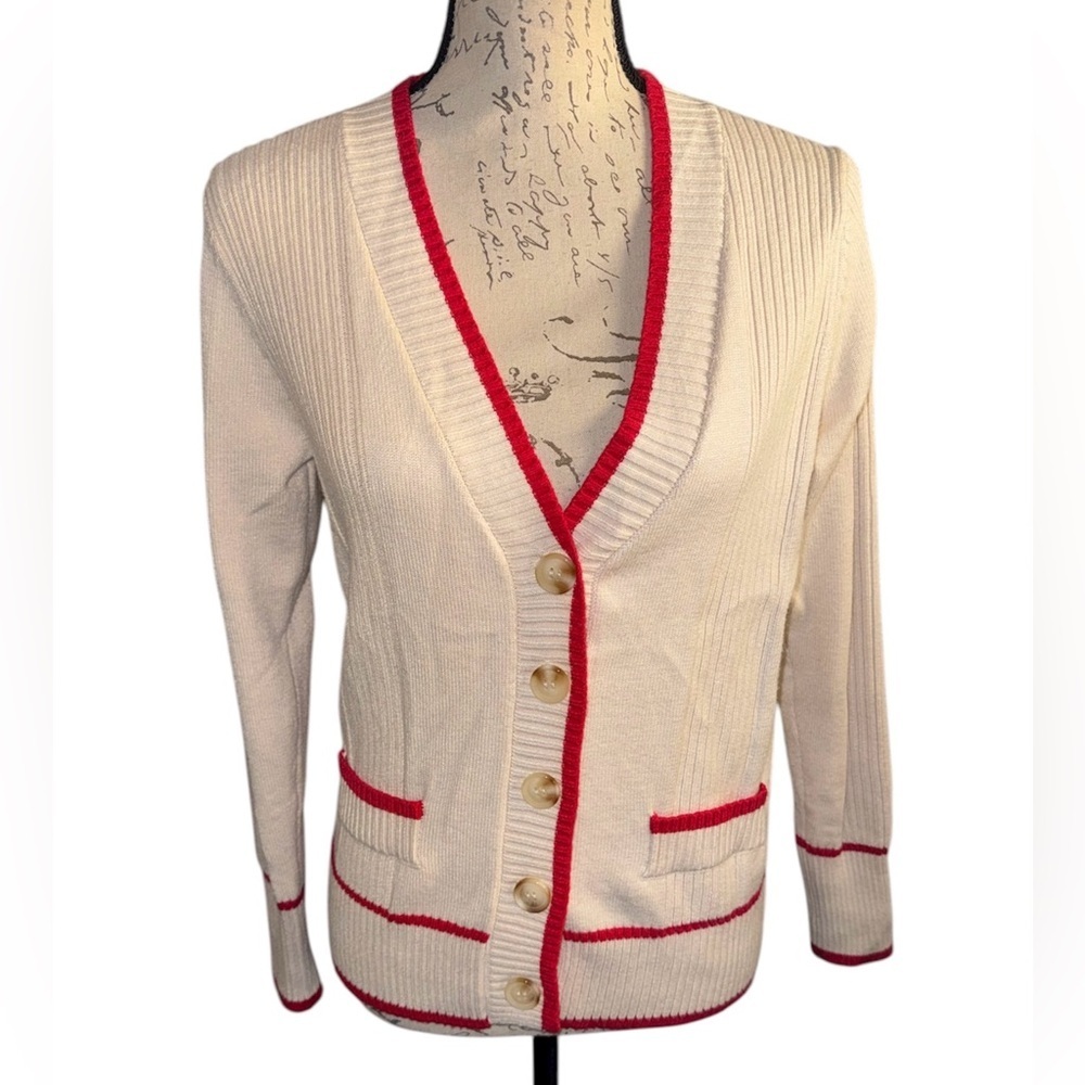 Avara Sweater